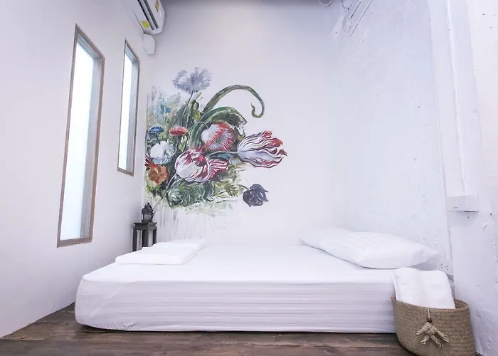 Rest Ari Boutique *